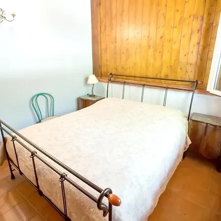 2 Bedrooms House With Shared Pool Enclosed Garden And Wifi At 4 Km Away From The Beach *