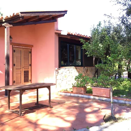 Holiday home 2 Bedrooms House With Shared Pool Enclosed Garden And Wifi At 4 Km Away From The Beach *